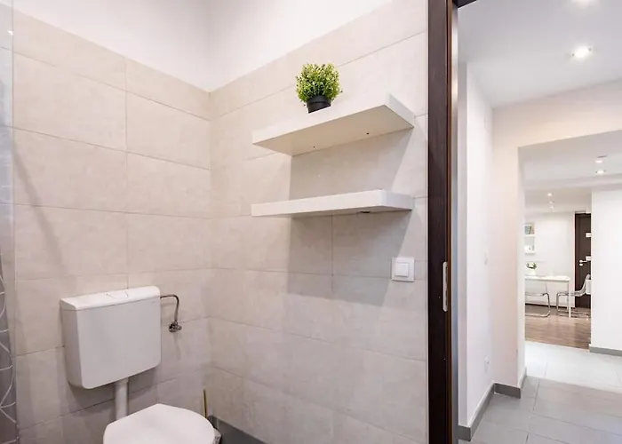 Cityscape Budget Omega Apartamento *