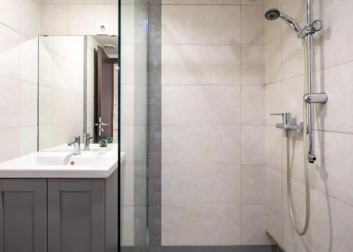 Cityscape Budget Omega Apartamento *